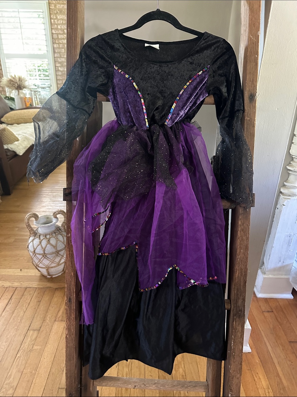 SEARS DELUXE WITCH COSTUME GIRLS HALLOWEEN BLACK PURPLE